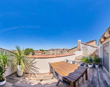 Koko talo/asunto Penthouse With Breathtaking View Terrace In The Heart Of Historical Center (Arles, Ranska)