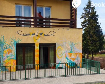 Koko talo/asunto Happy Holiday Apartments (Predeal, Romania)