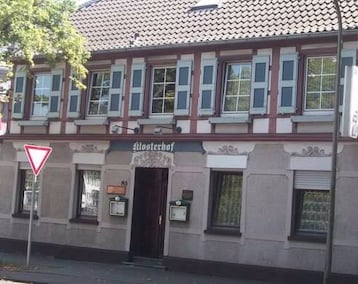 Koko talo/asunto Klosterhof (Mönchengladbach, Saksa)