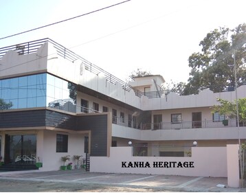 Hotel Kanha Heritage (Balaghat, India)