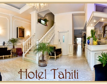 Hotelli Hotel Tahiti (Viareggio, Italia)