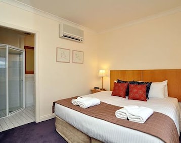 Hotel 2br Villa Grenache Located Within Cypress Lakes Resort (Pokolbin, Australien)
