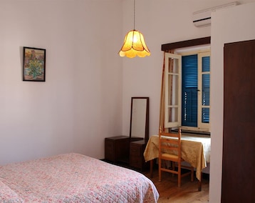 Hotelli Trianon Guesthouse (Paphos, Kypros)
