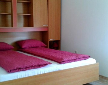 Koko talo/asunto Relax & Enjoy - Marcana Apartments (Marčana, Kroatia)
