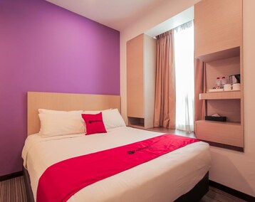 Hotelli Reddoorz Premium @ Balestier (Singapore, Singapore)