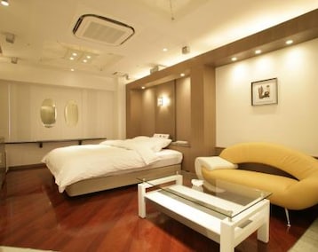 Hotel Axis (adult Only) (Osaka, Japan)