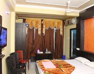 Hotel Larica Holiday Inn (Tarapith, India)
