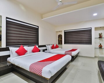Hotel OYO 27662 Varma Palace (Surat, Indien)