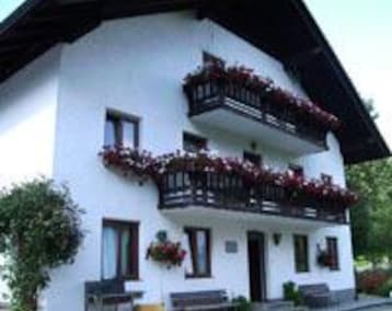Hotelli Bauernhof Knoblechner (Nußdorf am Attersee, Itävalta)