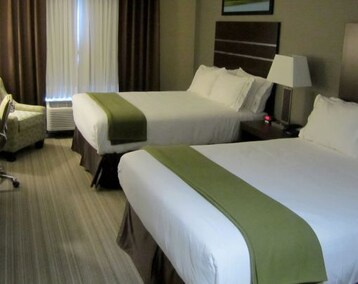 Hotel Holiday Inn Express Golden-Kicking Horse (Golden, Canadá)