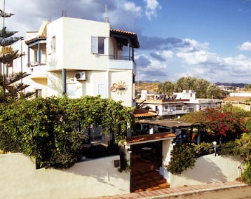 Hotel Ermioni Apartments (La Canea, Grecia)