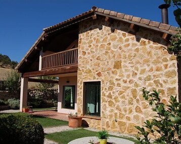 Koko talo/asunto Rural House (full Rental) El Herren Del Abuelo For 17 People (Vegas de Matute, Espanja)
