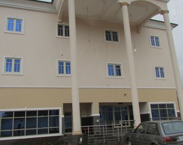 Lomakeskus Jucony  And Resort (Nsukka, Nigeria)