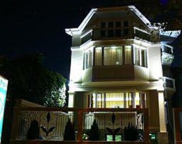 Hotel Light House (Batumi, Georgia)