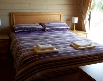 Koko talo/asunto A Spacious Scandinavian Style Lodge In The Idyllic North Devon Countryside (Hartland, Iso-Britannia)