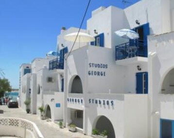 Koko talo/asunto George Studios (Naxos - Chora, Kreikka)