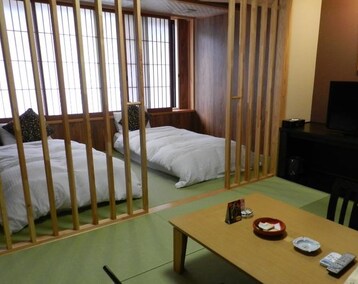 Hotel Kuon (Tsuruoka, Japón)