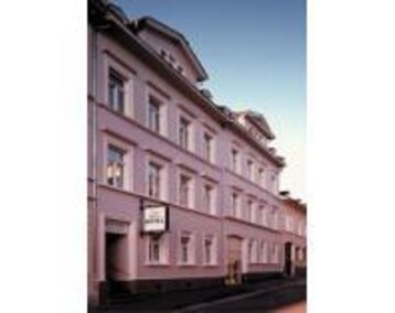 Das Kleine Hotel in ruhiger Stadtlage (Wiesbaden, Germany)