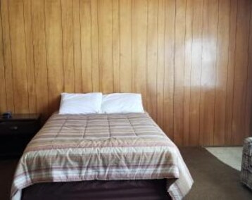 The Whispering Elms Motel (Baker, USA)