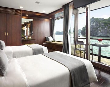 Hotel Orchid Ha Long Cruise (Hong Gai, Vietnam)