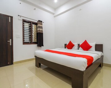 Hotelli Oyo 65072 Hotel J S Royal (Agra, Intia)