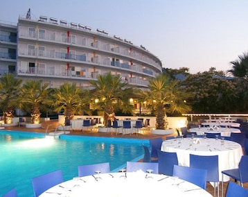 Hotel Sissy (Kamena Vourla, Grækenland)