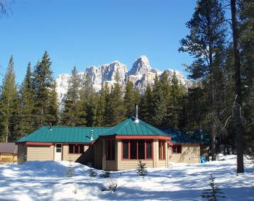 Albergue Hi-Castle Mountain Hostel (Alberta, Canadá)