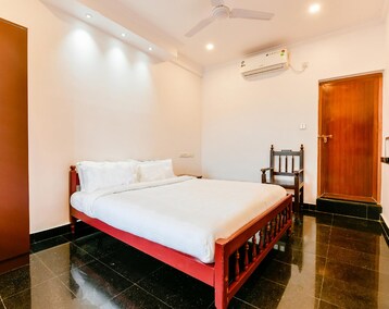 Hotelli SPOT ON 42127 Thomsun Garden (Kochi, Intia)