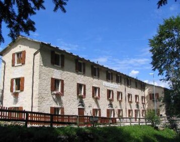 Hotelli Alpino (Ala, Italia)
