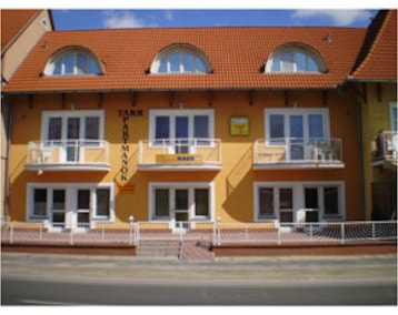 Huoneistohotelli Tarr Apartmanok (Keszthely, Unkari)