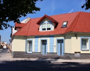 Casa/apartamento entero Apartamenty Goscinne Med-Palace (Niemodlin, Polonia)