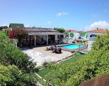 Pensión Casa da Mata SurfHouse (Costa de Caparica, Portugal)