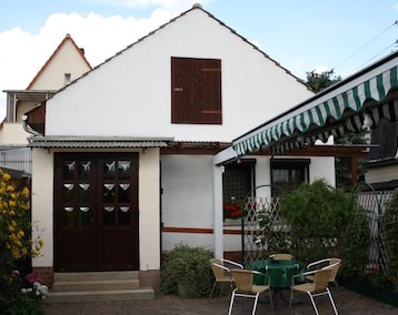 Koko talo/asunto Ferienhaus Trägner (Dessau-Roßlau, Saksa)