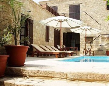 Hotelli Niovi Traditional Villas (Tokhni, Kypros)
