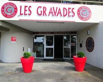 Hotel Logis Les Gravades (Ussel, Frankrig)