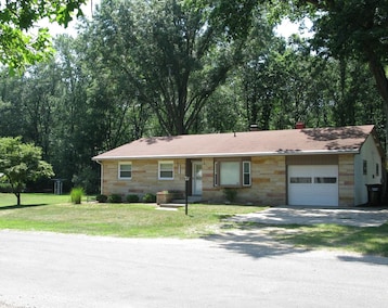 Casa/apartamento entero Country Cottage-steps From Little Paw Paw Lake Beach (Coloma, EE. UU.)