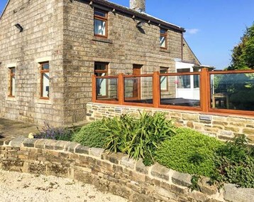 Hele huset/lejligheden Quarry Bank House, Pet Friendly, With Hot Tub In Oxenhope, Ref 919292 (Keighley, Storbritannien)