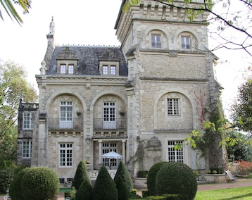 Bed & Breakfast Chateau De La Fontenelle (Sainte-Néomaye, Francia)