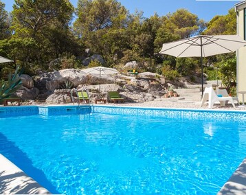 Hele huset/lejligheden Breath-taking Villa Stina With Pool And Beautiful View Of Mountain In Croatia (Makarska, Kroatien)