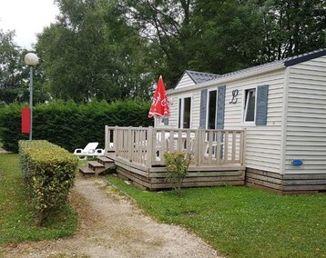 Hotelli Camping Les Etangs Fleuri (Touquin, Ranska)