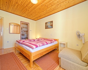 Hotelli Rooms Milica 2839 (Rab, Kroatia)