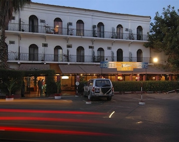 Hotel de la Poste (Saint-Louis, Senegal)