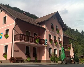Hotelli Kurn'k Rooms (Cerkno, Slovenia)