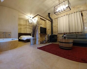 Hotel At Gil's and Galit's Place- Hospitality, Health and Spa (Safed, Israel)