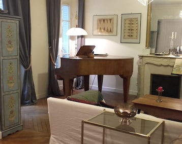 Casa/apartamento entero Apartamento de artista con piano de 80 m2. (París, Francia)