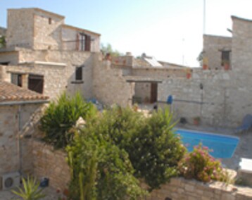 Hotelli Traditional Village Houses (Skarinou, Kypros)