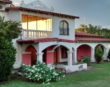 Hotel Estancia Santa Leocadia (Bialet Massé, Argentina)