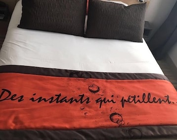 Hotel Au Coeur Des Bulles (Loches-sur-Ource, Francia)
