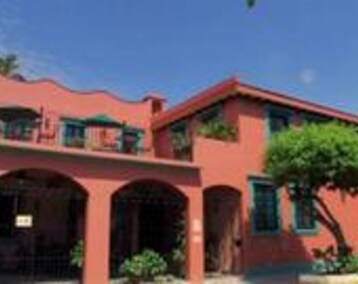 Hotel Casa de Leyendas (Mazatlán, Mexico)