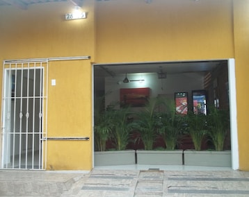 Hotel Casa Isla De Manga (Cartagena, Colombia)